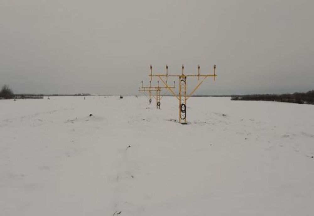 Primul sistem de balizaj cu lămpi LED din România, la Aeroportul Brașov