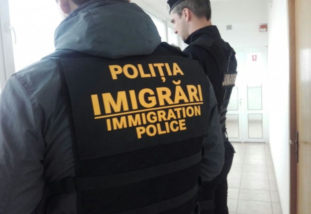 Polițiștii brașoveni de la Serviciul Imigrări au dat amenzi de aproape 150.000 de lei, în 2020