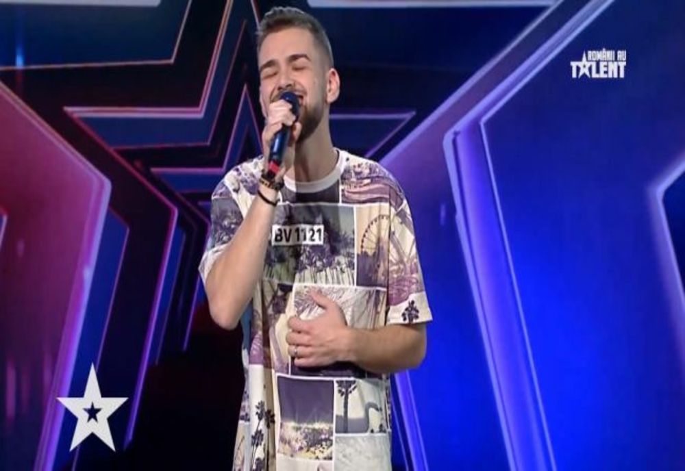 VIDEO Dragoș Pădeanu, barmanul din Brașov care a interpretat melodia “Lie, ciocârlie” într-un mod excepțional