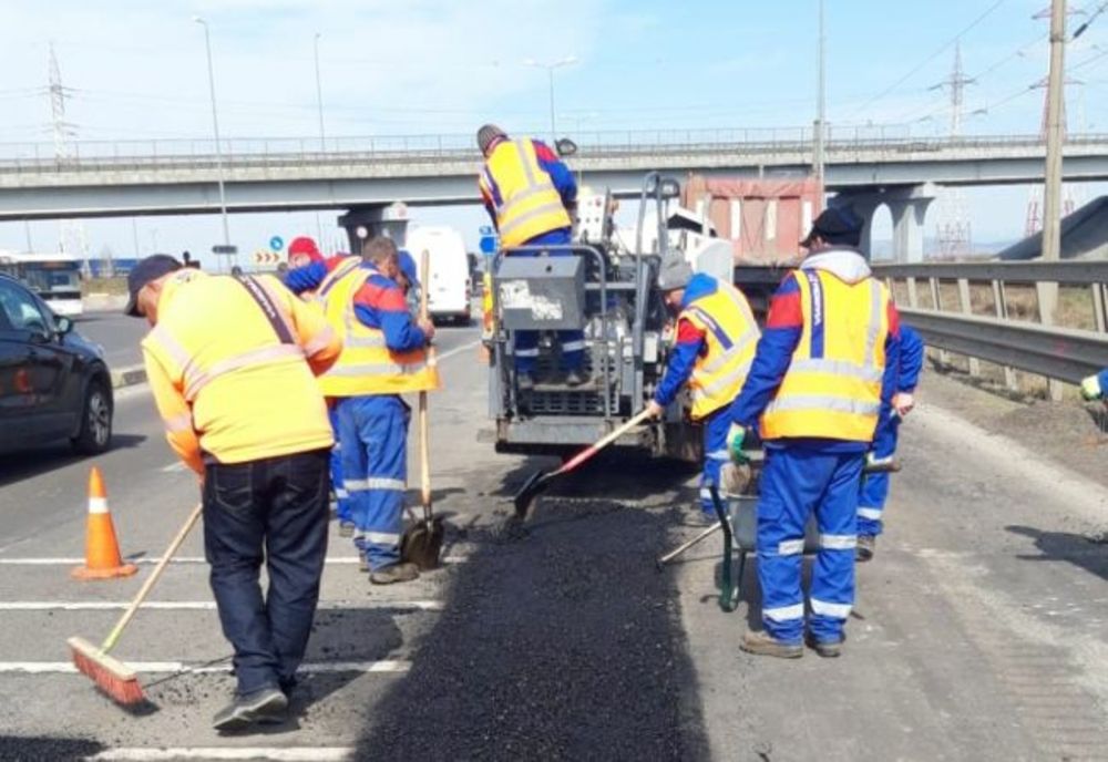 Se lucrează pe DN11, în zona Ocolitoarei (VIDEO)