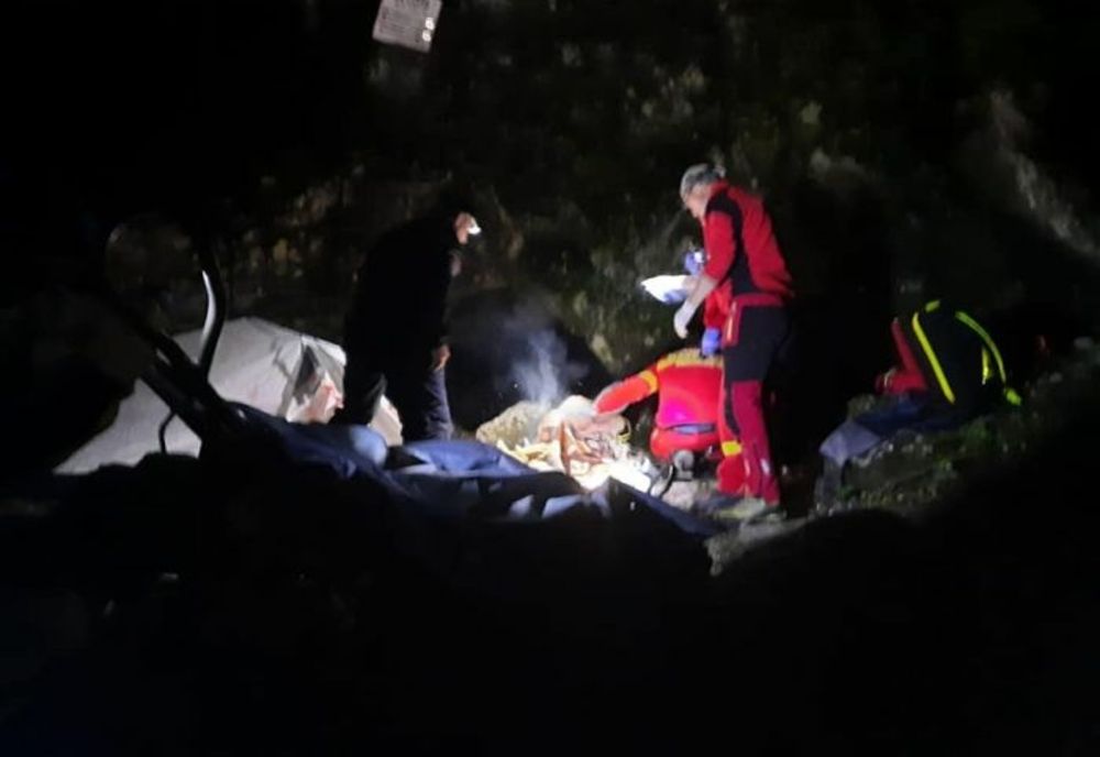 Persoană înjunghiată în gât, azi-noapte, la Brașov