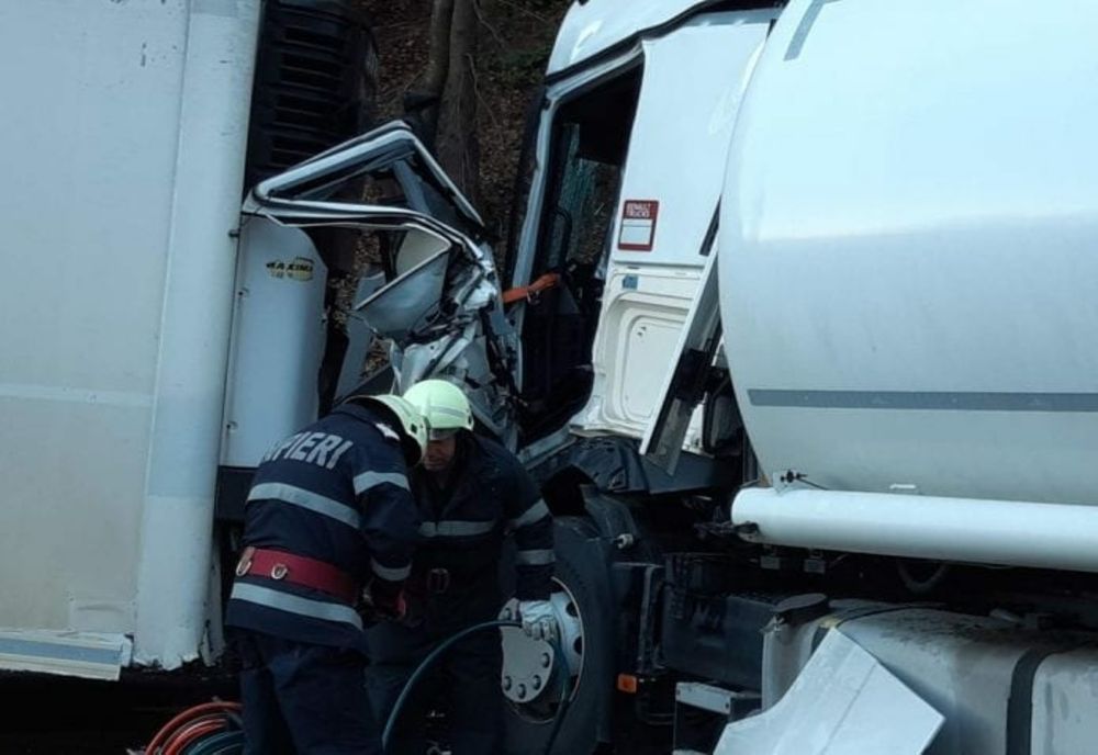 Trafic blocat pe DN1A, în urma unui accident rutier