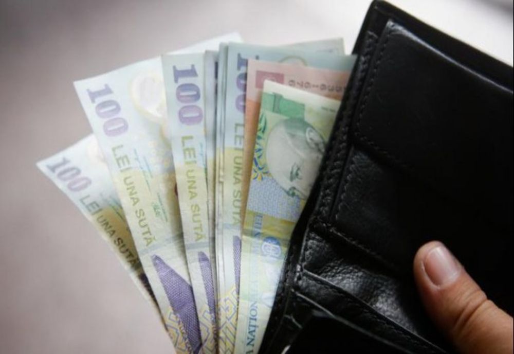 Salariul mediu net a fost de 3.541 de lei în iunie, în creștere cu 1,4% față de luna mai