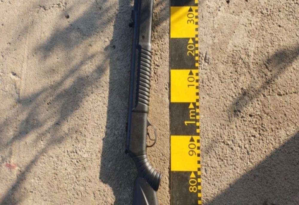 5 arme letale și neletale ridicate de polițiști