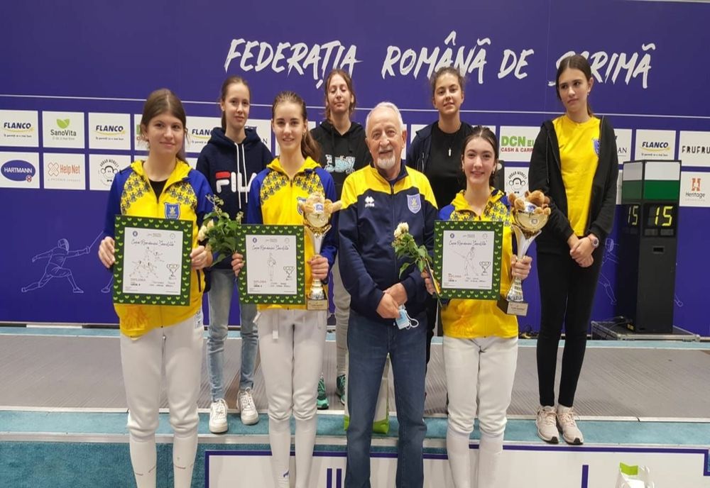 Floretista Coronei, Enya Male, antrenată de Matei Piukovici, a câștigat Cupa României la floretă U15!