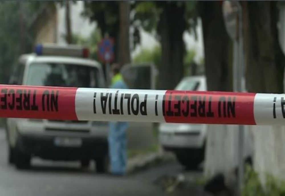 Bărbat salvat de polițişti în timp ce încerca să se omoare!