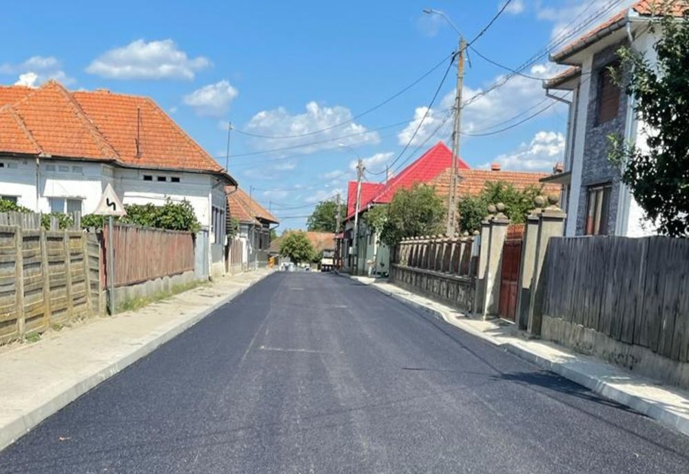 Cel mai mare proiect de modernizare a infrastructurii rutiere din judeţul Braşov, ”Drumul de sub munte”, finanțat din fonduri europene, va fi finalizat până la sfârșitul acestui an