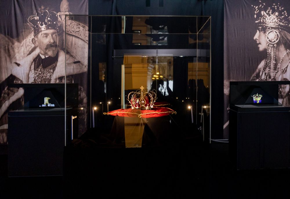Banca Națională a României organizează expoziția 100 de ani de la Încoronarea de la Alba Iulia