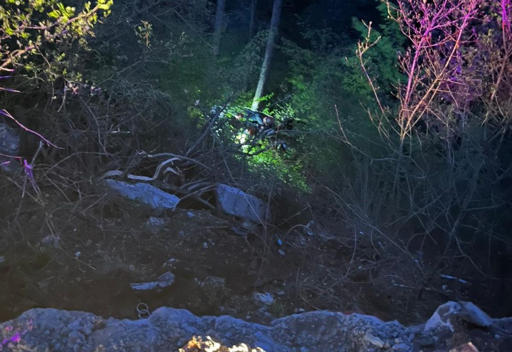 Maşină răsturnată, între Braşov şi Poiana Braşov