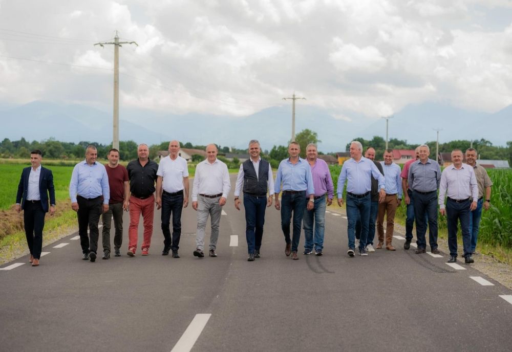 Ministrul Adrian Veștea s-a întâlnit cu primarii liberali din județul Brașov la Beclean pentru a discuta despre organizarea PNL Brașov