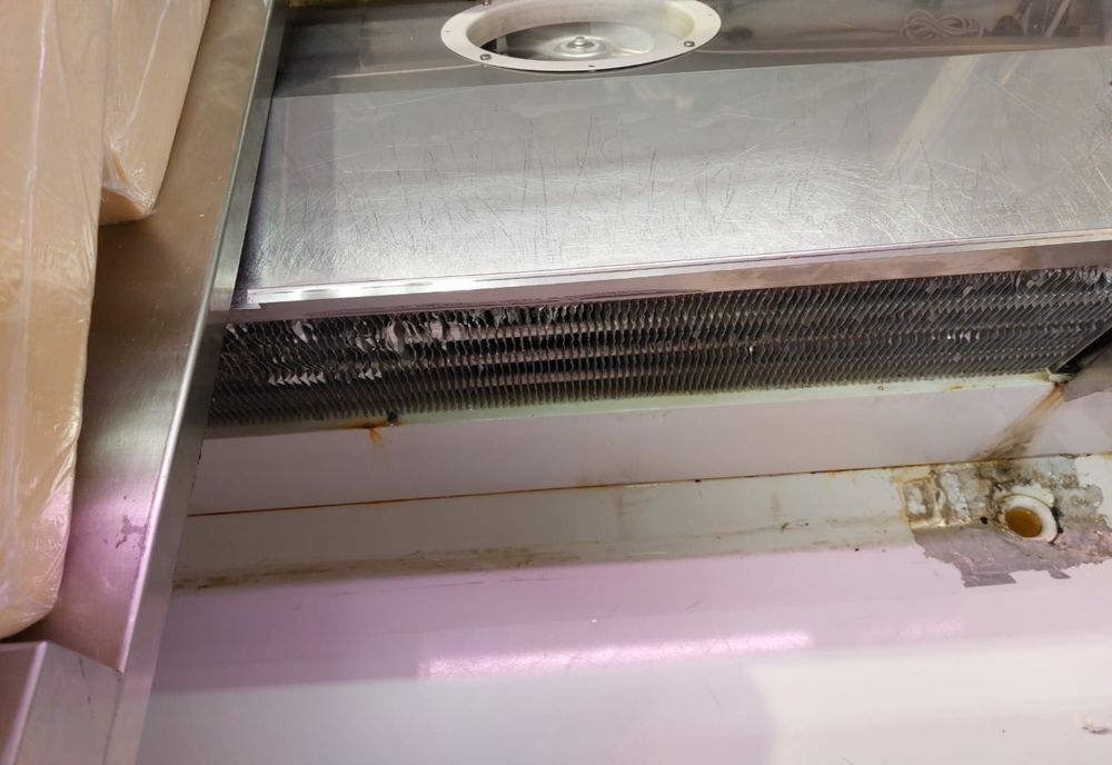 Protecția Consumatorului Brașov a închis mai multe magazine și a dat amenzi de aproape jumătate de milion de lei