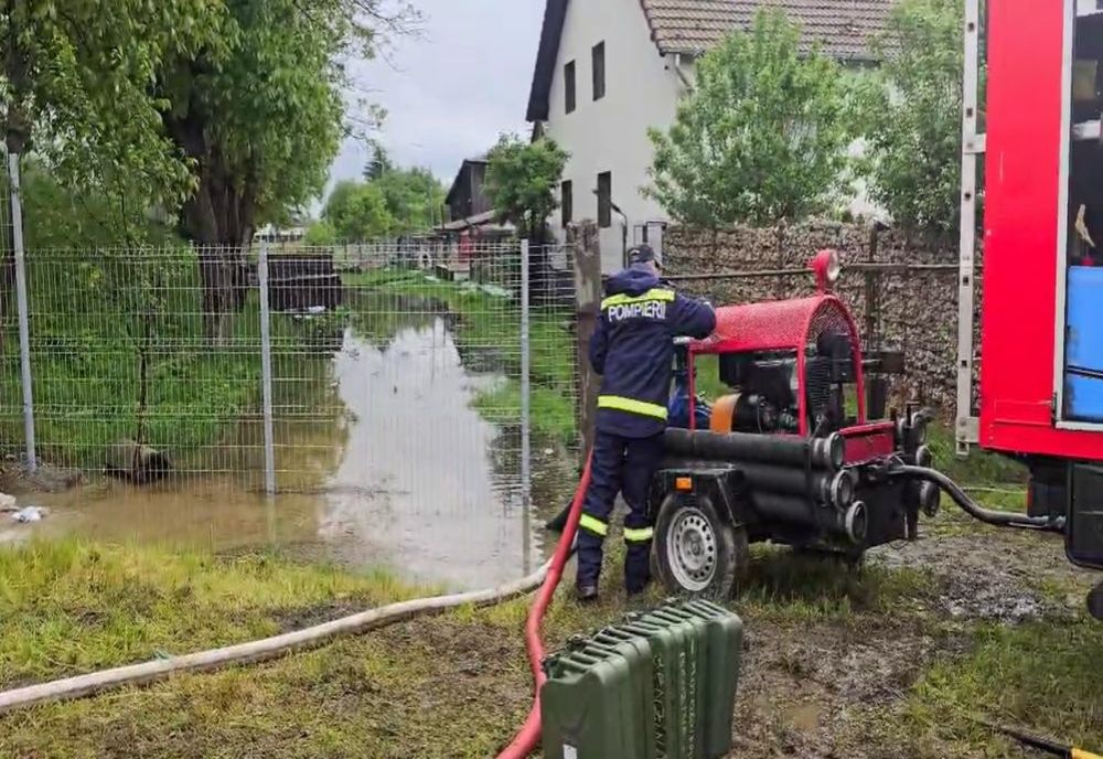 18 MINORI EVACUAȚI DIN CALEA APELOR, ÎN JUDEȚUL BRAȘOV! 