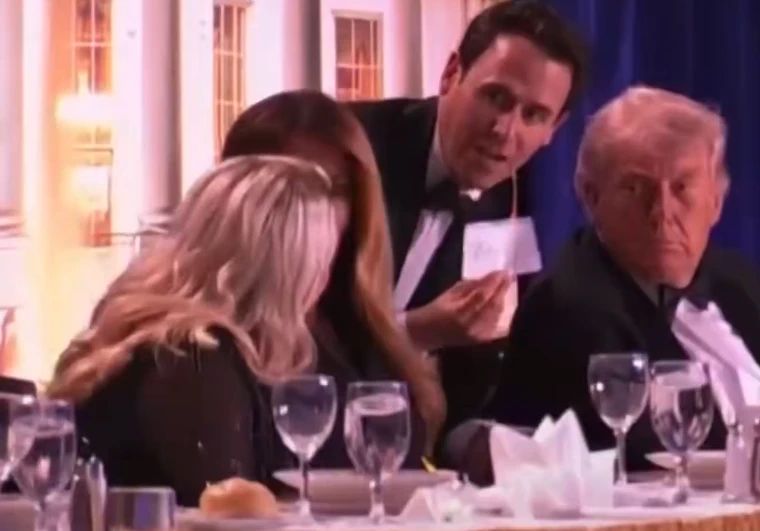 Donald Trump, în timpul atacului de la Cina Corespondenților