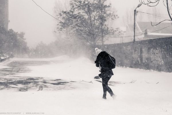 COD GALBEN de ninsori, ploi, vânt și polei, până la ora 14.00