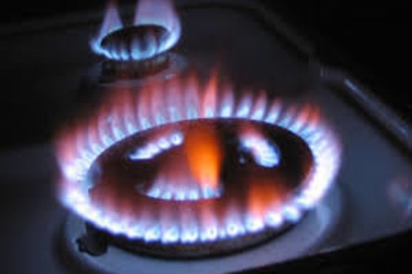 La alții se poate. Spania plafonează prețul gazelor naturale