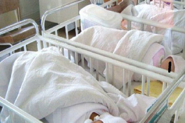Tragedie la un spital privat din Craiova: bebeluș decedat la două zile după naștere