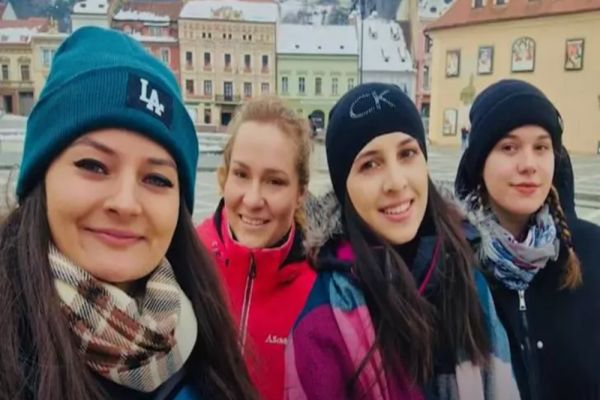 Studente din Iași, la un pas de moarte din cauza proprietarilor care le-au închiriat un apartament în Brașov- Tragedie evitată la limită