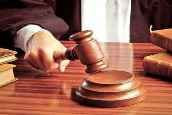 PROFESOR UNIVERSITAR DIN BRAȘOV, TRIMIS ÎN JUDECATĂ ALĂTURI DE ALȚI 12 INCULPAȚI