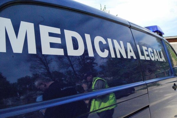 Tragedie la Brașov! Bărbat de 23 de ani MORT după ce a căzut de la etaj!