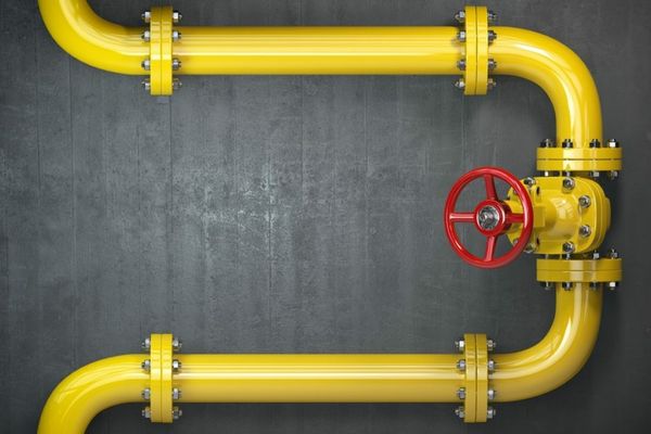 Gazele europene scad sub pragul de 30 €/MWh, pe fondul optimismului privind negocierile pentru pace