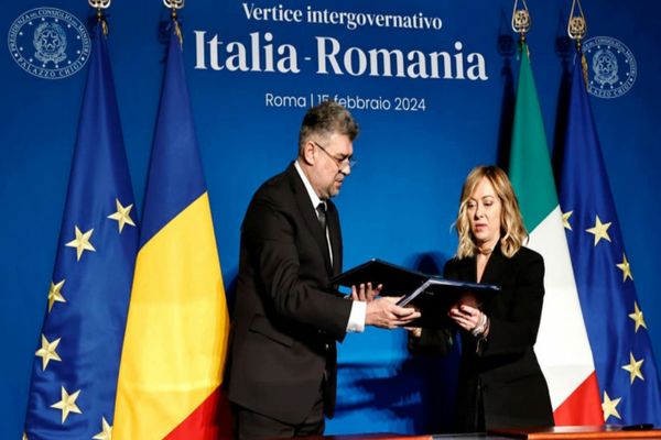 Giorgia Meloni și Marcel Ciolacu au semnat declaraţia comună pentru actualizarea parteneriatului strategic între Italia și România