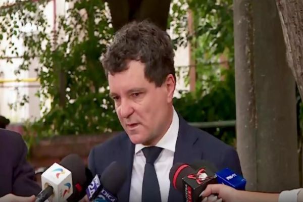 NICUȘOR DAN: TOATE PARTIDELE CU CARE SUNTEM ÎN DISCUȚIE VOR SĂ INTRE LA GUVERNARE 