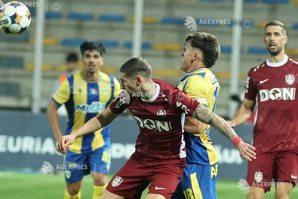Fotbal: CFR Cluj continuă seria victoriilor în Superligă, 2-1 cu Petrolul Ploiești