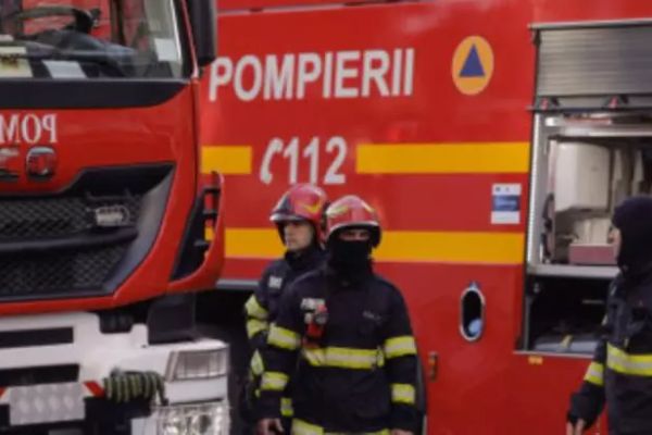 Incendiu la Spitalul Fundeni din Capitală, după ce un generator a luat foc. ISU intervine de urgență
