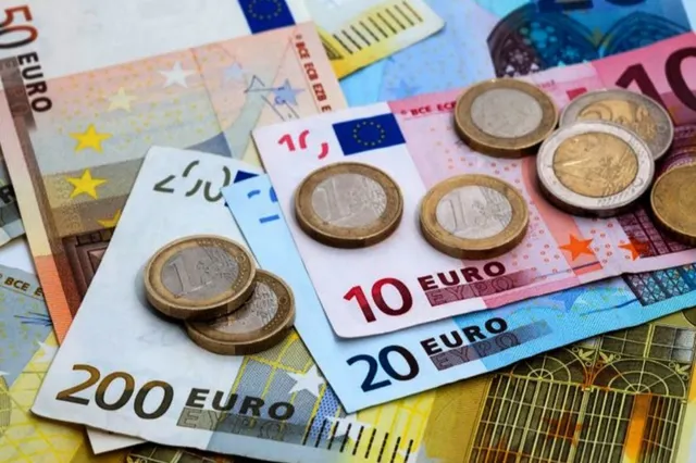 Curs valutar BNR, 4 septembrie 2026. Euro și dolarul au scăzut în fața leului, lira sterlină s-a apreciat