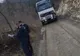 Prins de jandarmi în timp ce transporta, ilegal, lemne