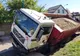VIDEO Aproape de tragedie, în municipiul Brașov! Basculantă plină răsturnată!