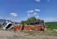 Accident neobișnuit în județul Brașov. Un TIR plin de curcani s-a răsturnat, iar zeci de păsări au invadat șoseaua 
